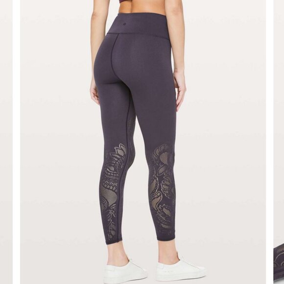 Lululemon Reveal Tight Lattice Paisley 6 in Boysenberry - Picture 13 of 14